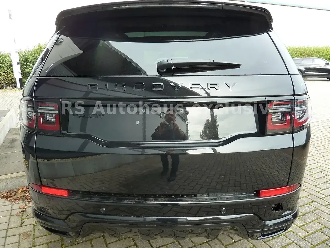 Land Rover Discovery Sport - Thumbnail 5