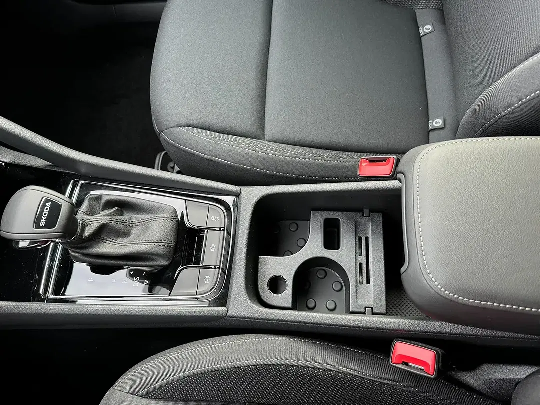 Skoda Karoq - Thumbnail 14
