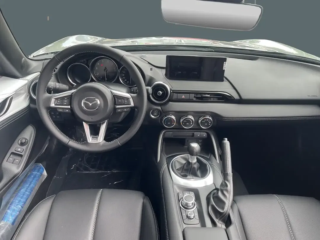 Mazda MX-5 - Thumbnail 14