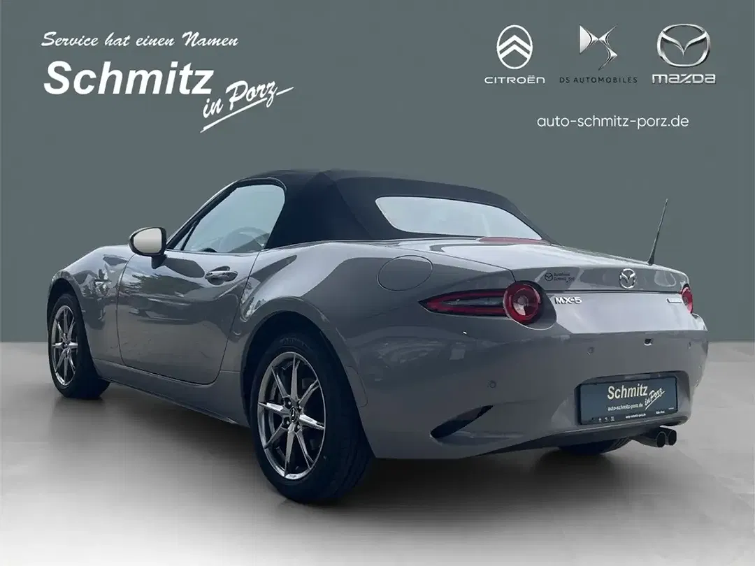 Mazda MX-5 - Thumbnail 3