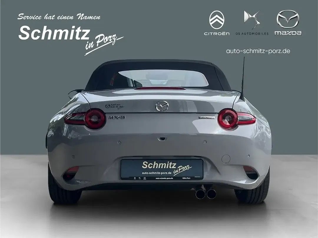 Mazda MX-5 - Thumbnail 4