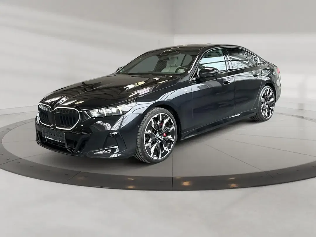 BMW 520 - Thumbnail 1
