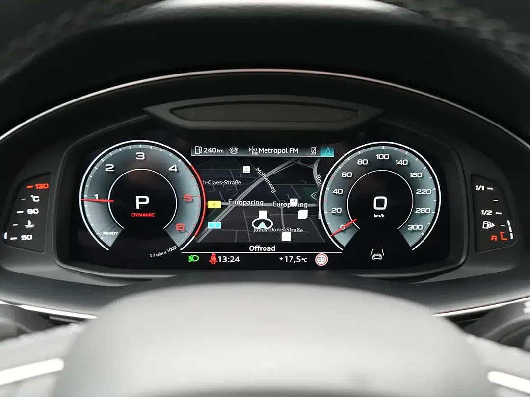 Audi Q8 - Thumbnail 12