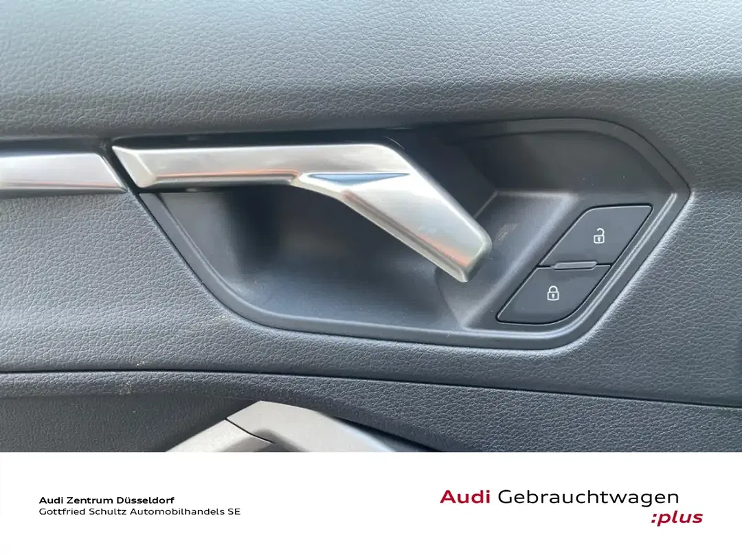 Audi Q3 - Thumbnail 12