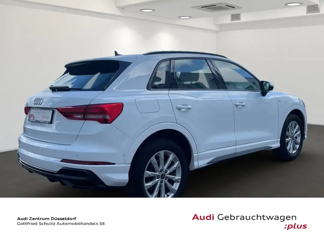 Audi Q3 - Thumbnail 5