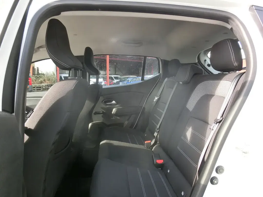 Dacia Sandero - Thumbnail 12