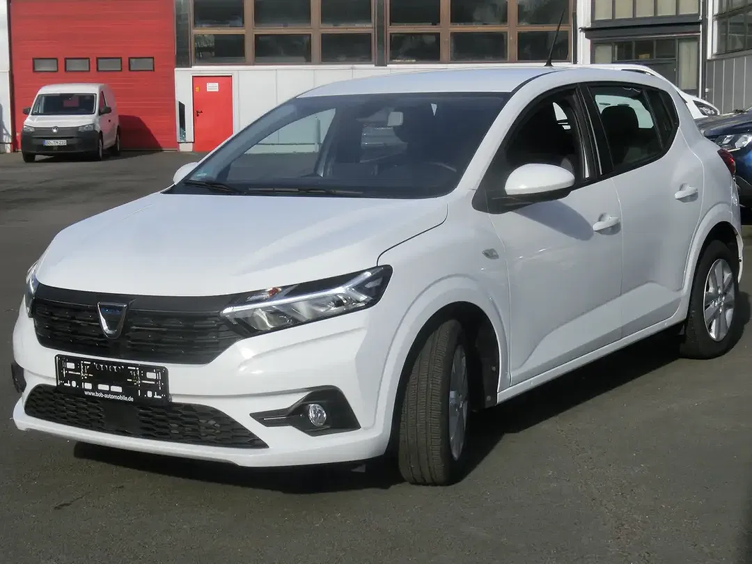 Dacia Sandero - Thumbnail 2