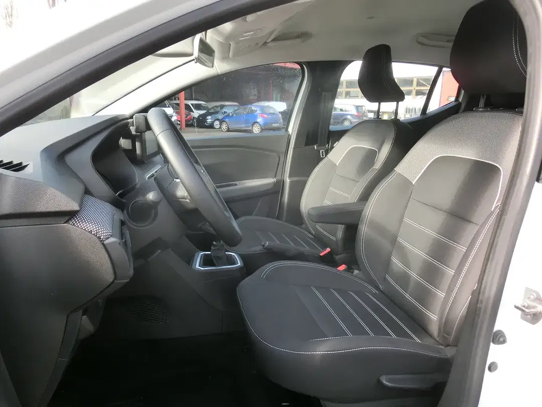 Dacia Sandero - Thumbnail 5
