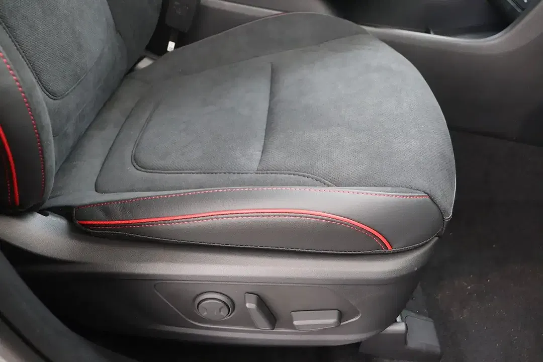 Hyundai TUCSON - Thumbnail 8