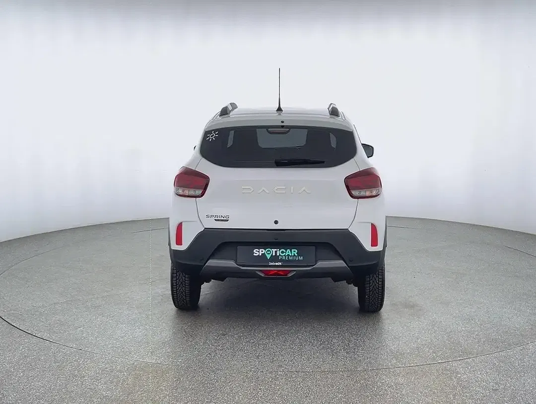 Dacia Spring - Thumbnail 4
