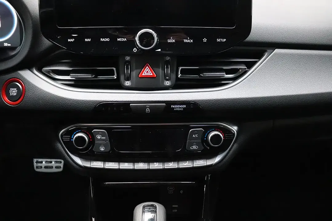 Hyundai i30 - Thumbnail 10