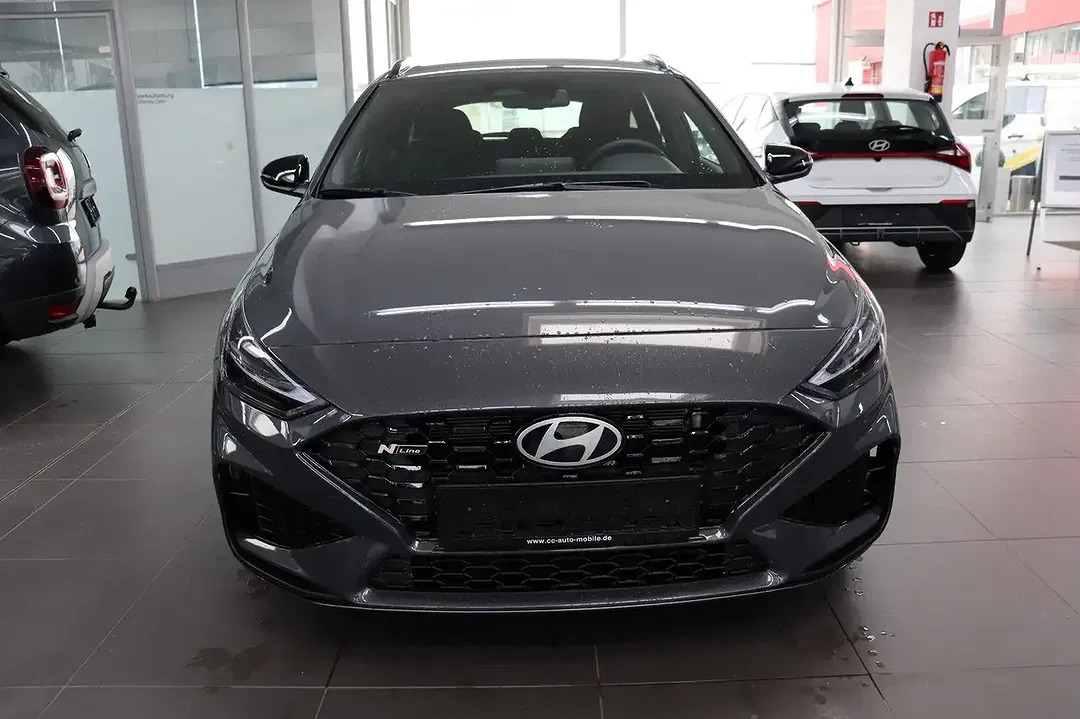 Hyundai i30 - Thumbnail 2
