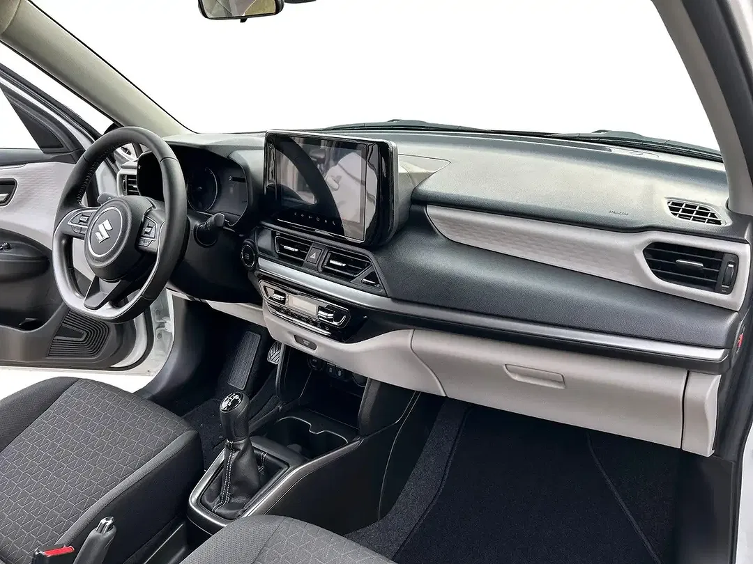 Suzuki Swift - Thumbnail 14