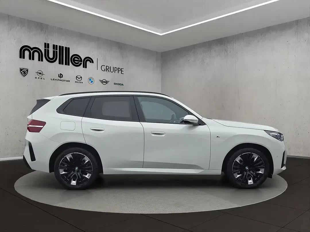 BMW X3 - Thumbnail 7