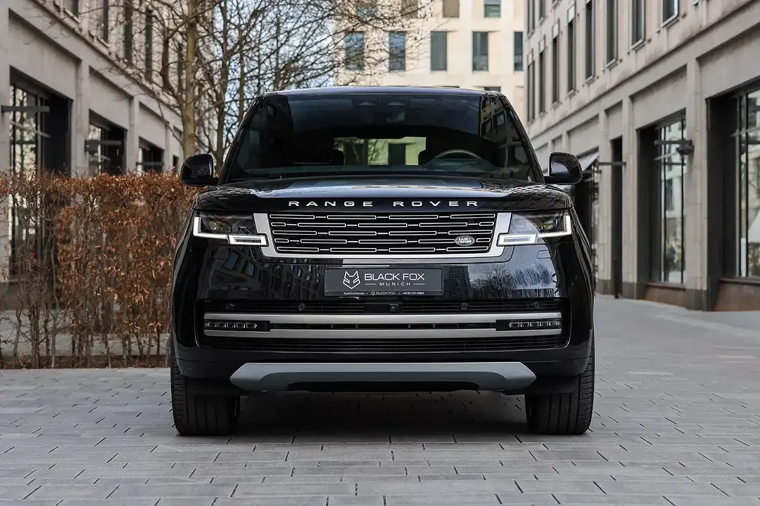 Land Rover Range Rover - Thumbnail 2