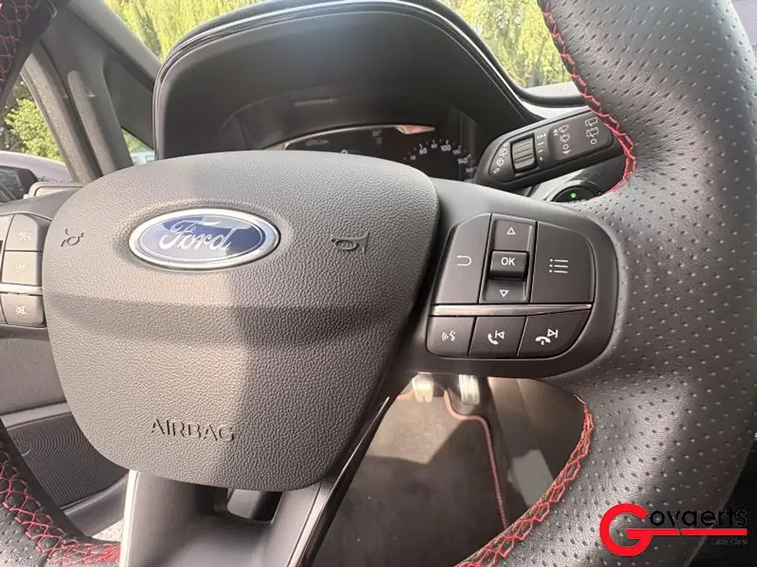 Ford Fiesta - Thumbnail 11