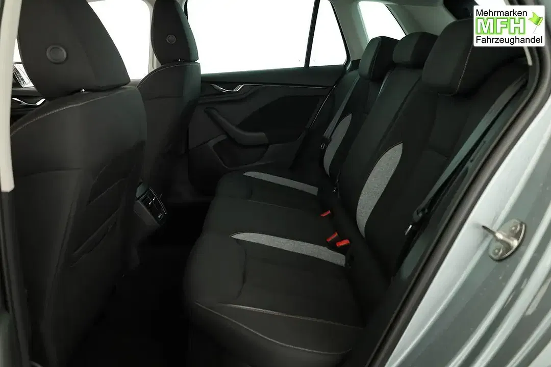 Skoda Kamiq - Thumbnail 11