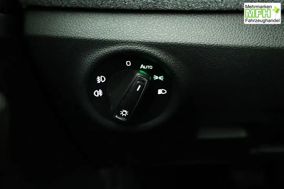 Skoda Kamiq - Thumbnail 8