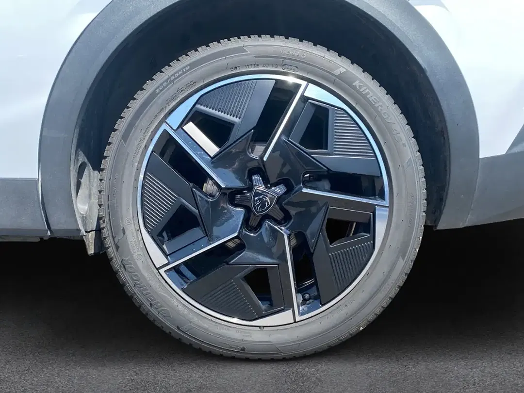Peugeot 408 - Thumbnail 11