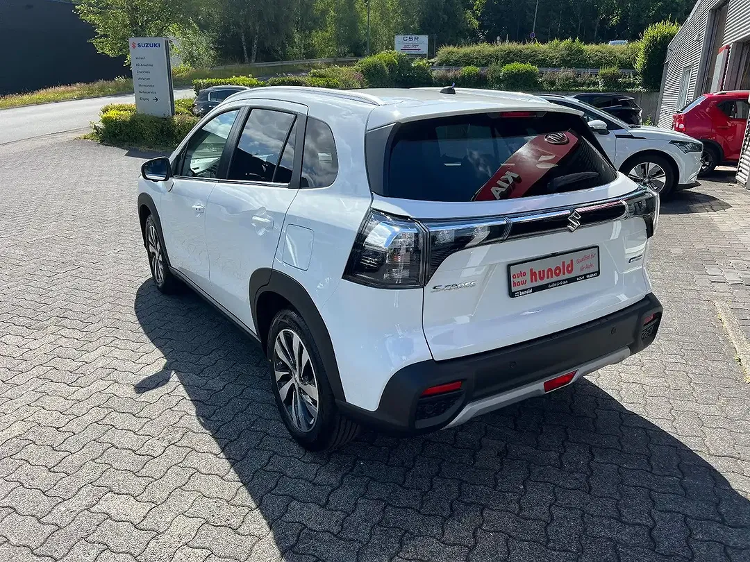 Suzuki S-Cross - Thumbnail 5