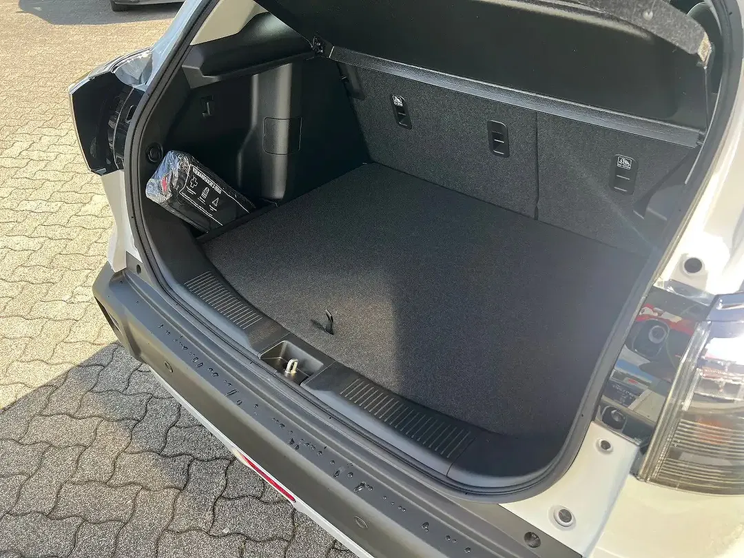 Suzuki S-Cross - Thumbnail 7