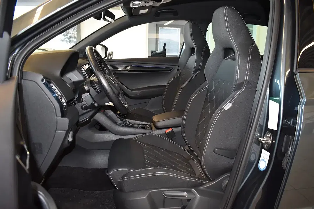 Skoda Karoq - Thumbnail 10