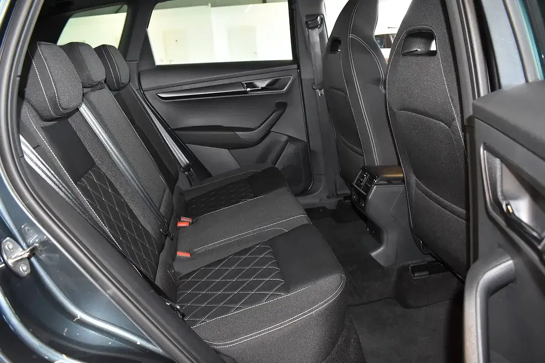 Skoda Karoq - Thumbnail 12