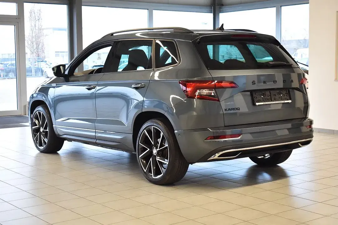 Skoda Karoq - Thumbnail 5