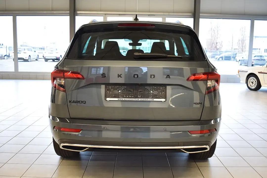 Skoda Karoq - Thumbnail 6