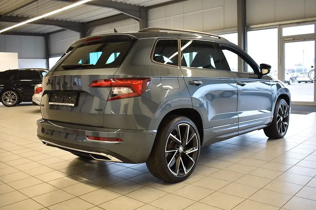 Skoda Karoq - Thumbnail 7