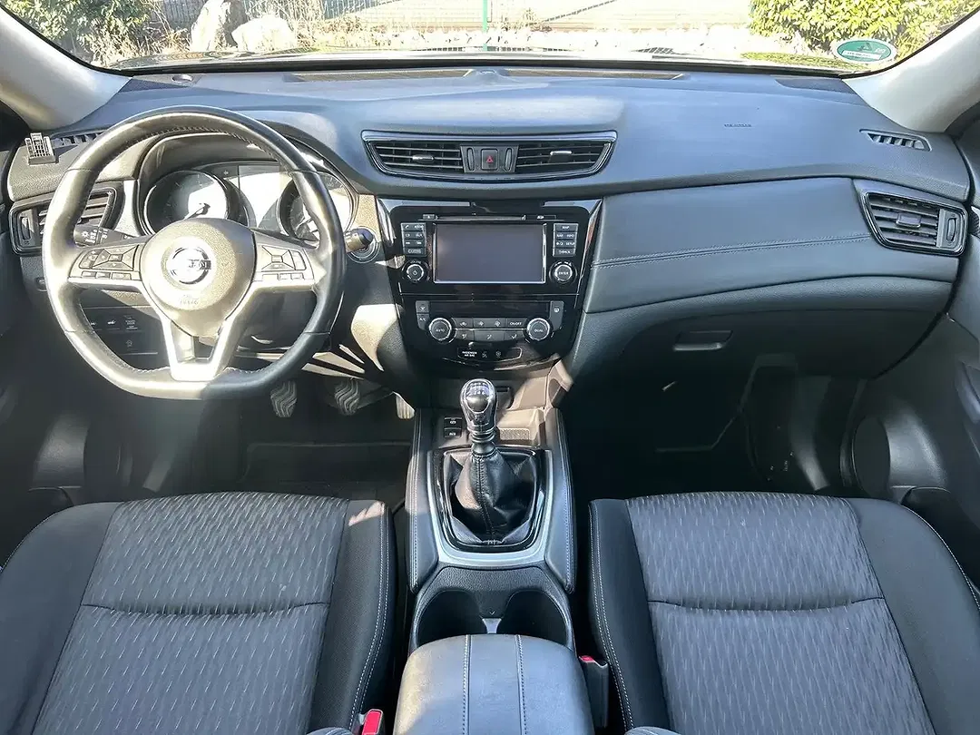 Nissan X-Trail - Thumbnail 8