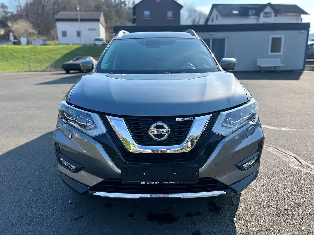 Nissan X-Trail - Thumbnail 3