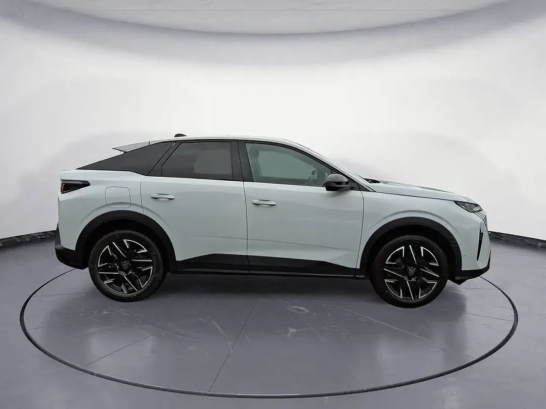 Peugeot 3008 - Thumbnail 4