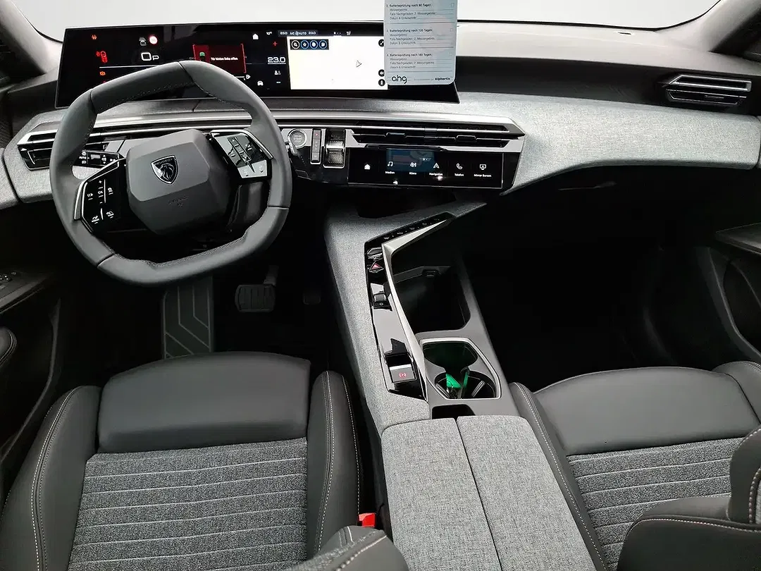 Peugeot 3008 - Thumbnail 8