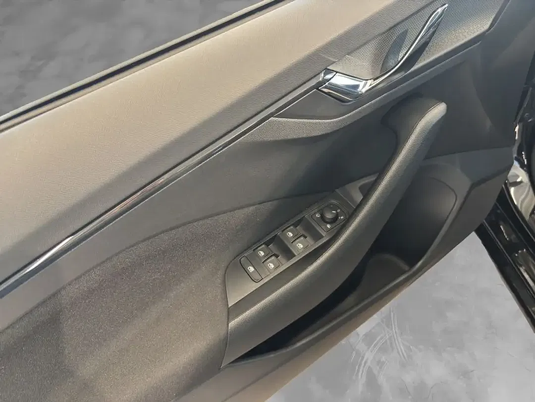 Skoda Scala - Thumbnail 11