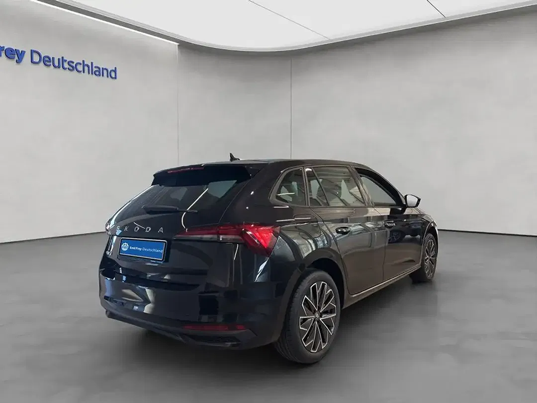Skoda Scala - Thumbnail 3
