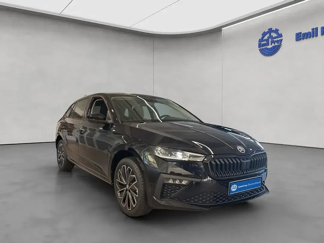 Skoda Scala - Thumbnail 4