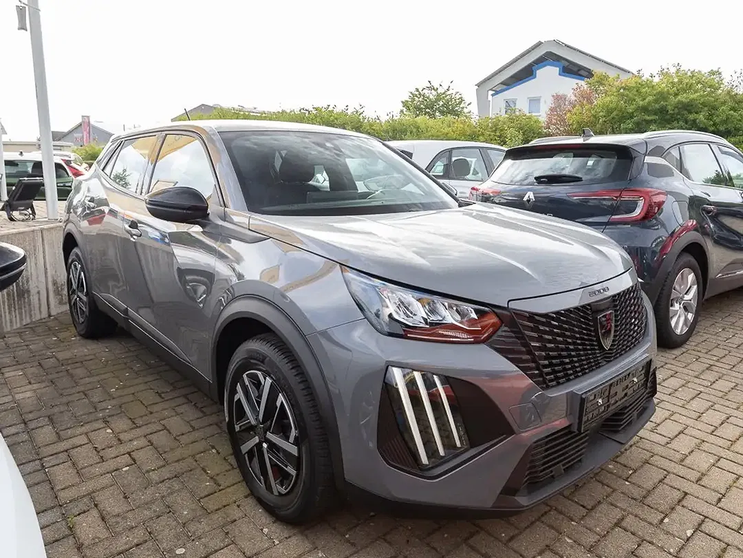 Peugeot 2008 - Thumbnail 4