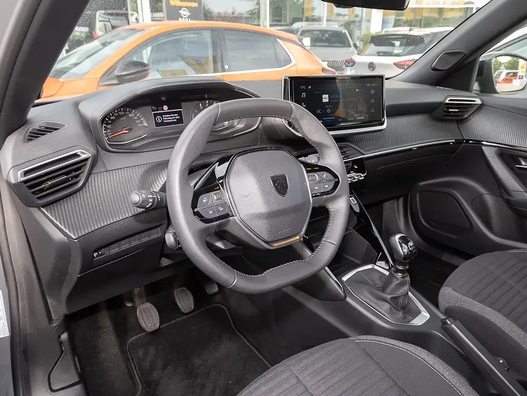 Peugeot 2008 - Thumbnail 5
