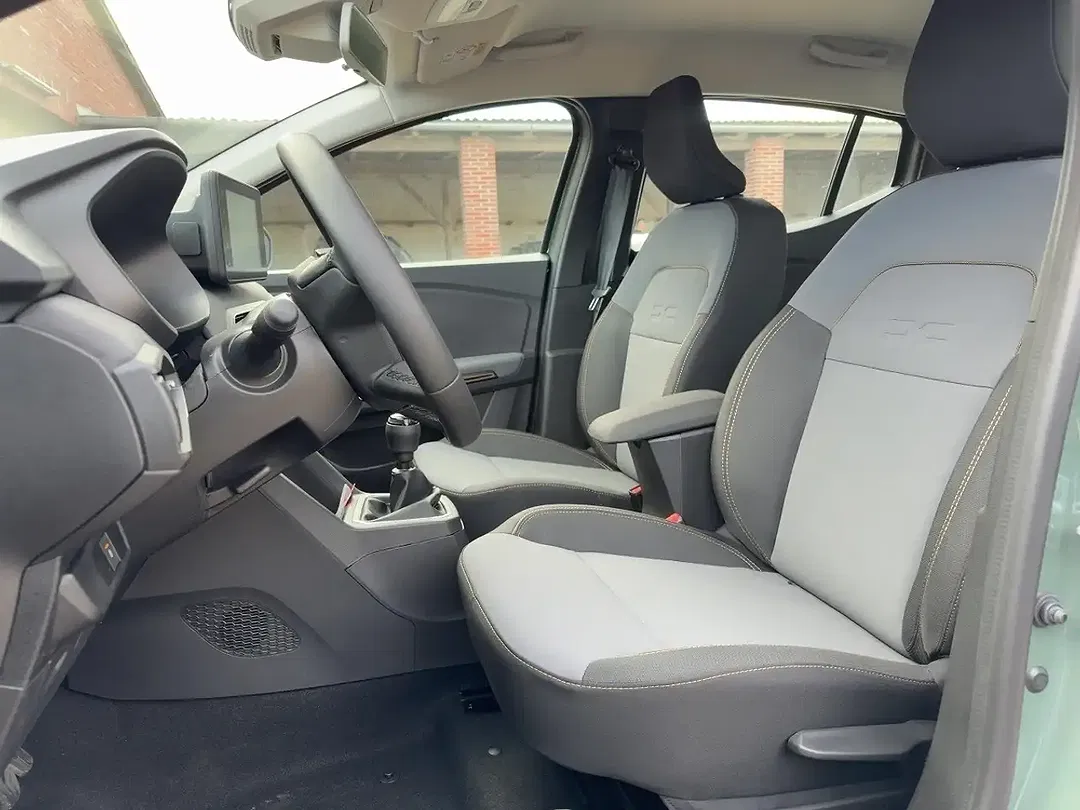 Dacia Sandero - Thumbnail 7