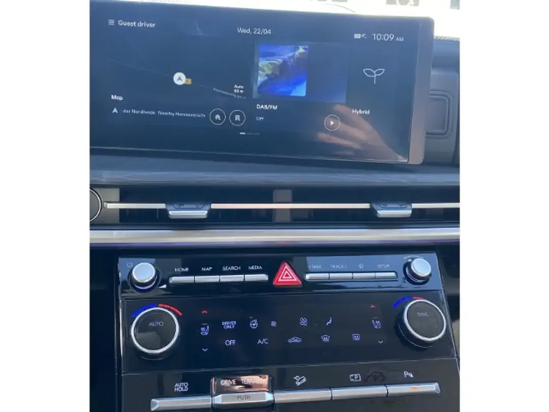 Hyundai SANTA FE - Thumbnail 13