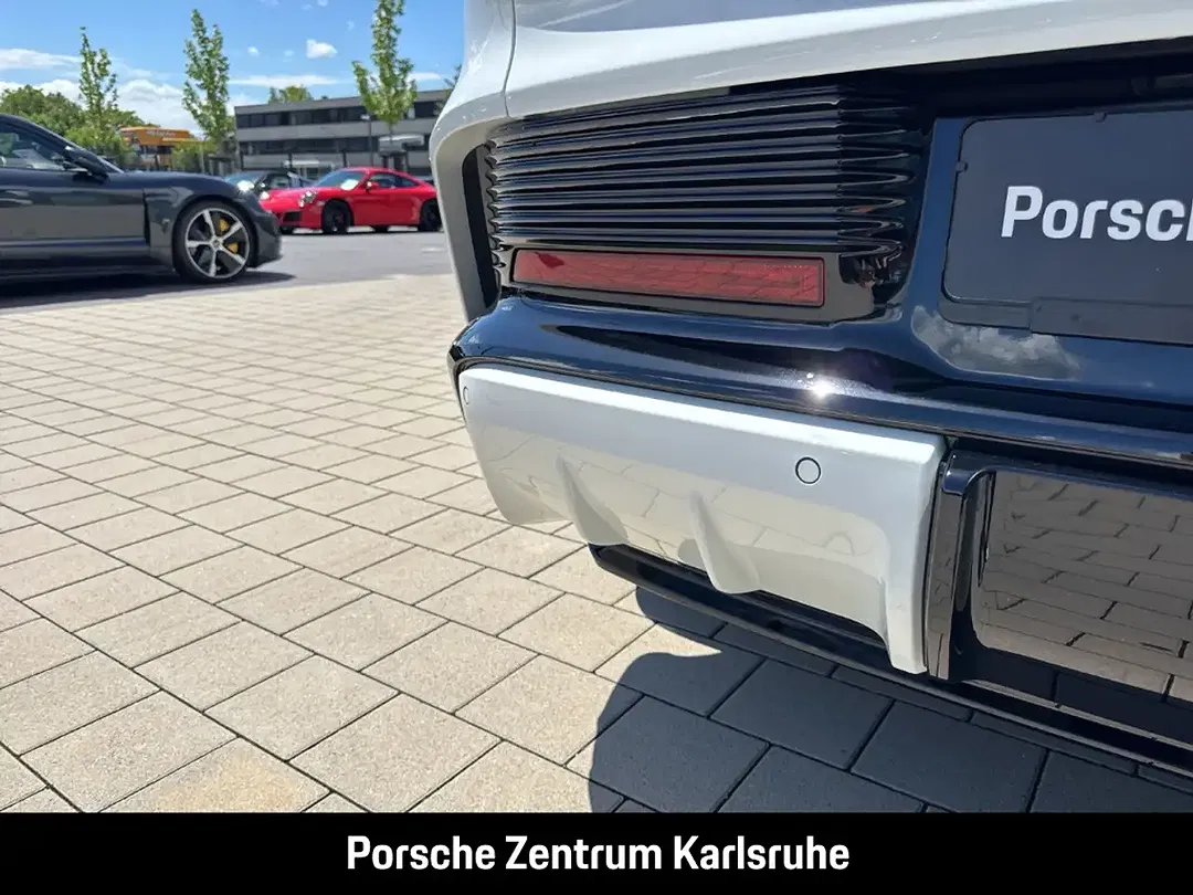 Porsche Cayenne - Thumbnail 10