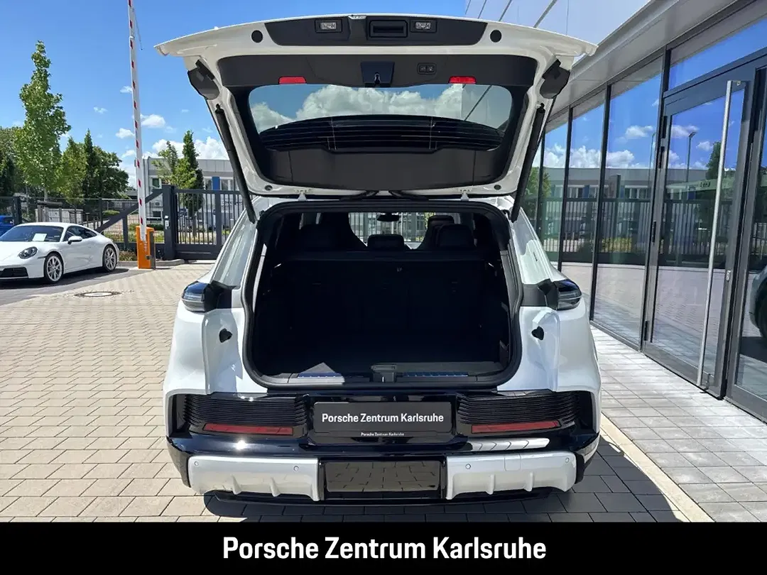 Porsche Cayenne - Thumbnail 12