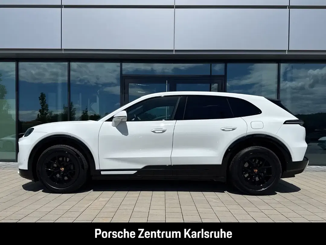 Porsche Cayenne - Thumbnail 2