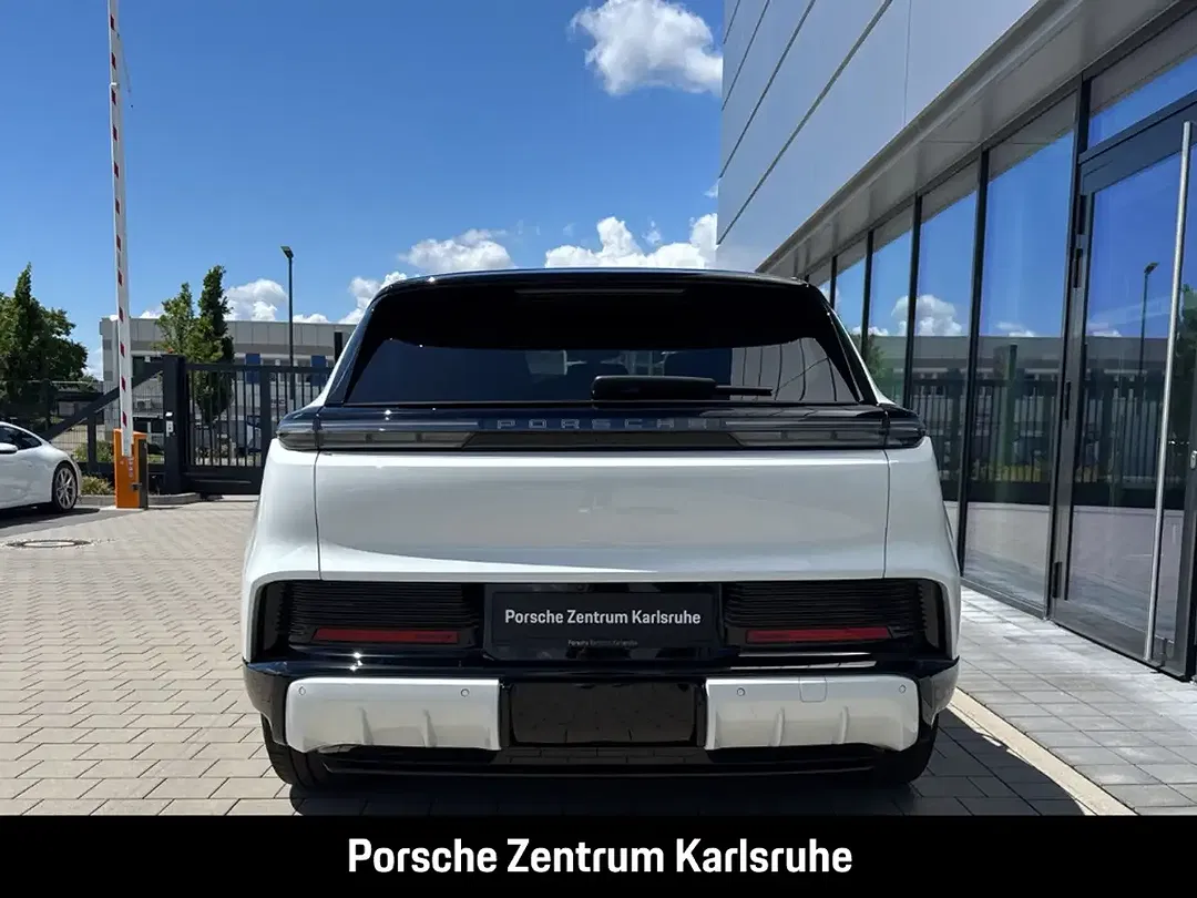 Porsche Cayenne - Thumbnail 5