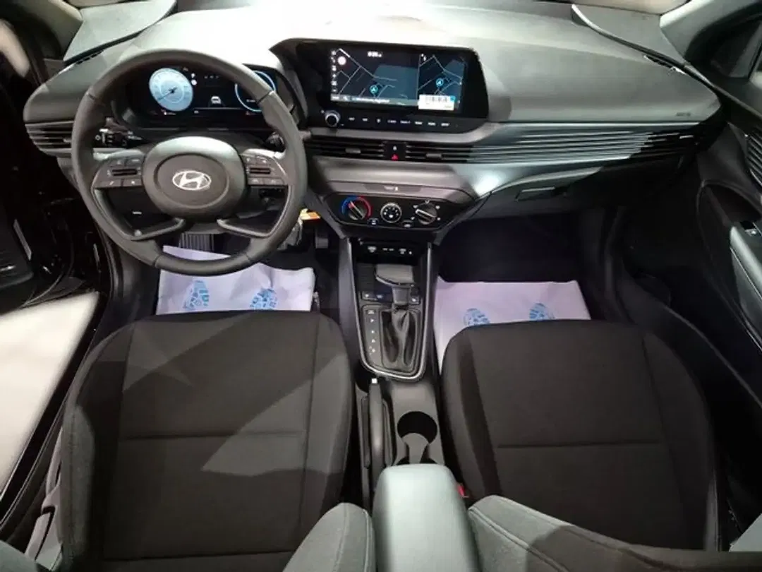 Hyundai i20 - Thumbnail 13