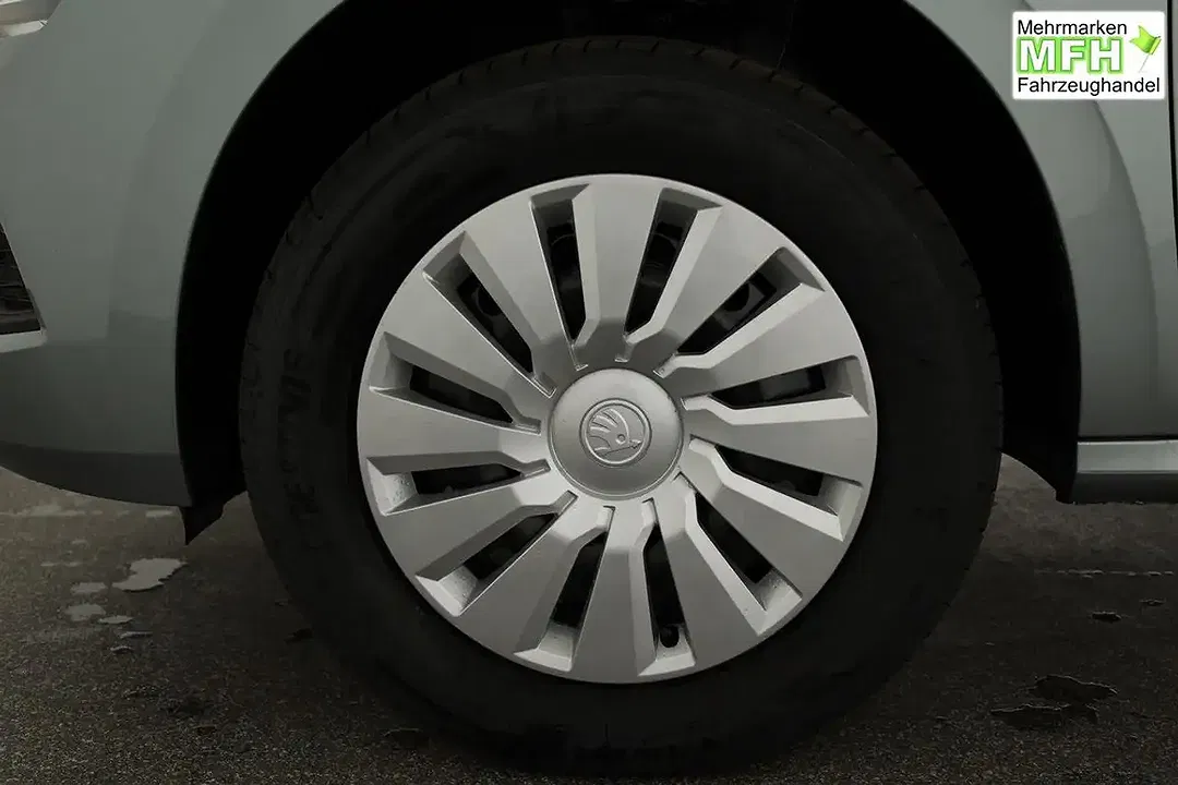 Skoda Kamiq - Thumbnail 15