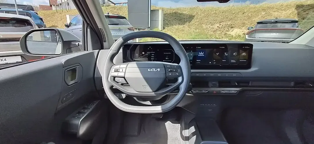 Kia EV2 - Thumbnail 10