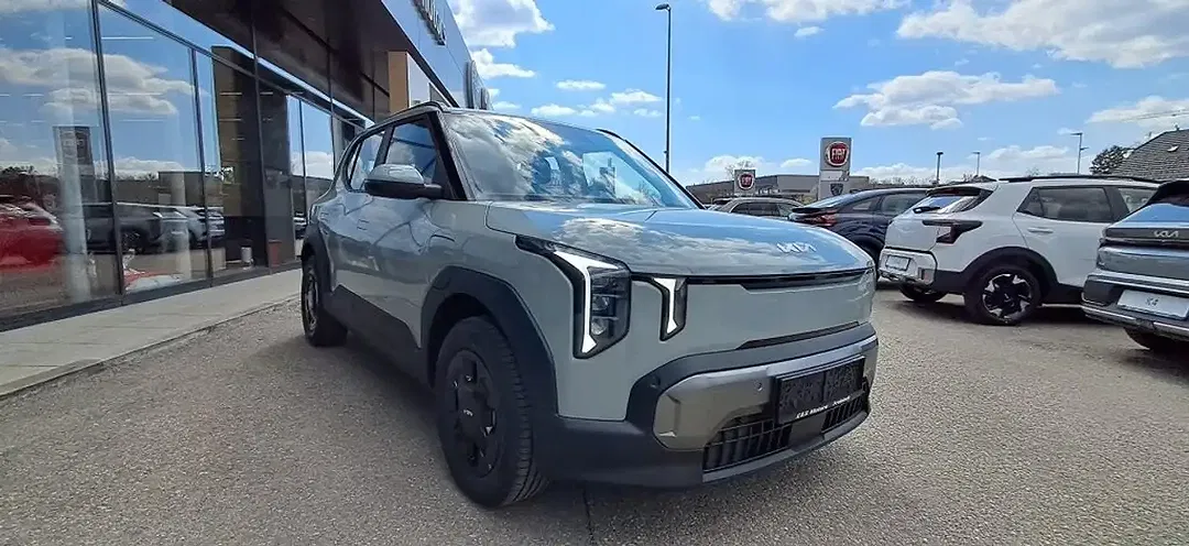 Kia EV2 - Thumbnail 5