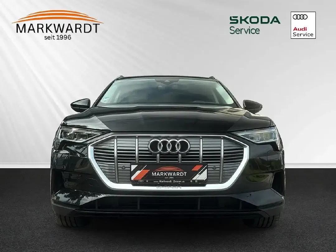 Audi e-tron - Thumbnail 10